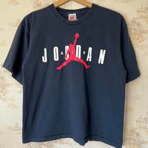 Vintage 90s Black Nike Air Jordan Made in the USA T-Shirt Size M